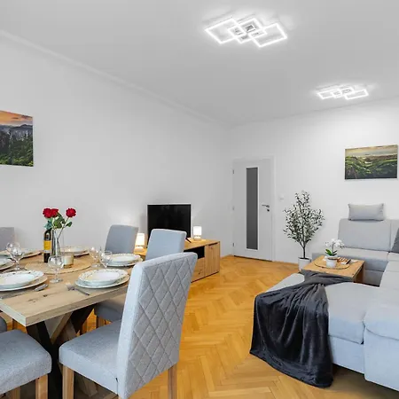 Appartement Polarna Escape With Balcony Bratislava