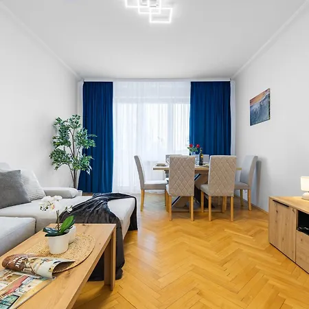 Polarna Escape With Balcony