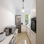 Apartmán Polarna Escape With Balcony Bratislava